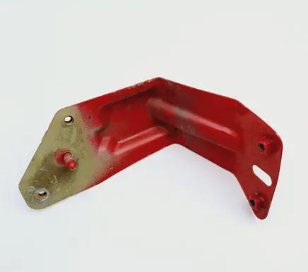 Seat Altea XL Fender mounting bracket 5P0821136