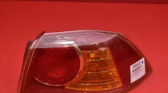 Mitsubishi Lancer VIII Rear/tail lights