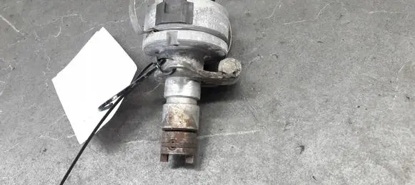 Alfa Romeo 75 Spark distributor 0237501006