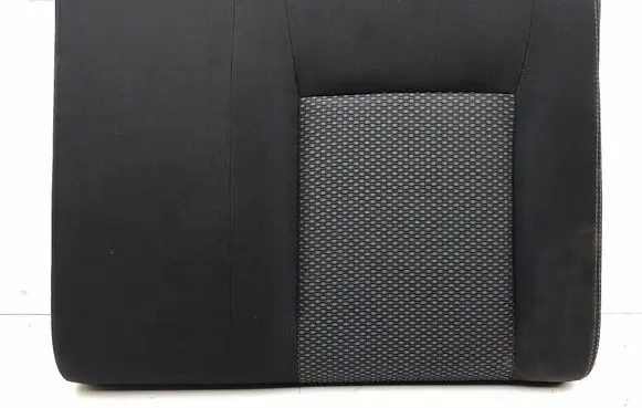 Suzuki Vitara (LY) Rear seat 