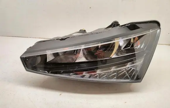 Skoda Scala Headlight/headlamp 657941015