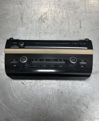 BMW 5 F10 F11 Climate control unit 9241241