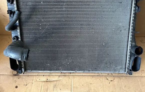 Mercedes-Benz E W211 Coolant radiator A2115001302