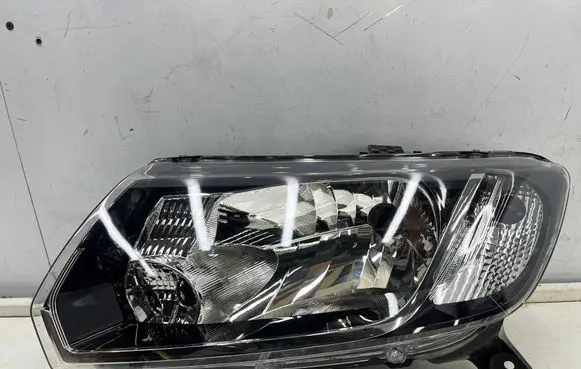 Dacia Logan II Headlight/headlamp 260605312r