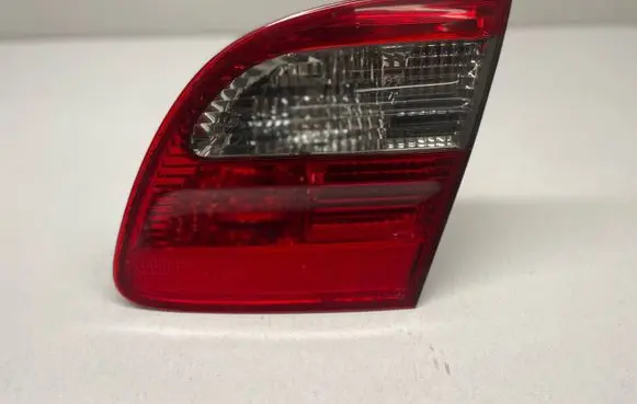 Mercedes-Benz E W211 Tailgate rear/tail lights 2118203064 A2118203064