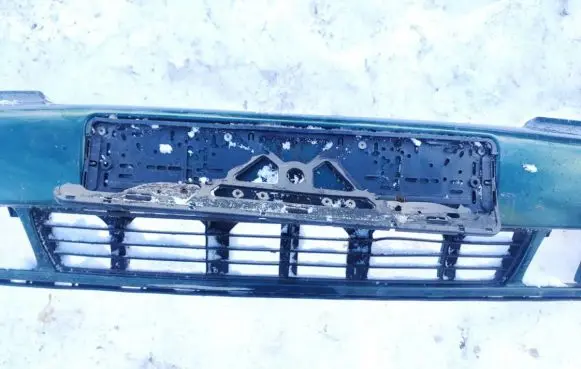 Audi A4 S4 B5 8D Front bumper lower grill