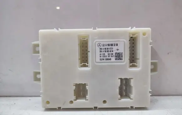 Mercedes-Benz ML W166 SAM control unit A1669003208