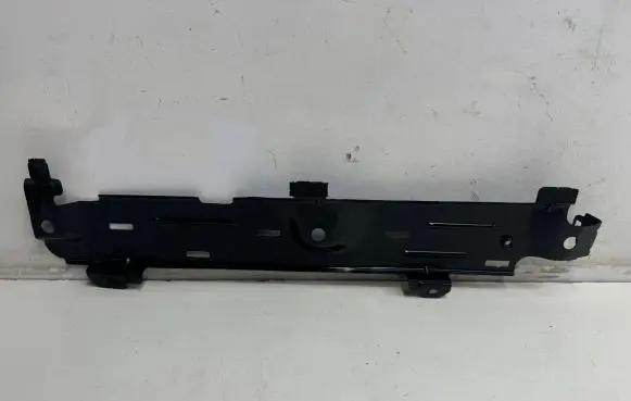 Land Rover Discovery 5 Other interior part HY32107B01AC