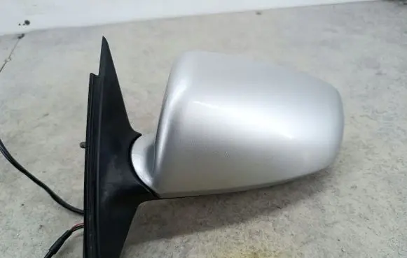 Audi A4 S4 B7 8E 8H Front door electric wing mirror 