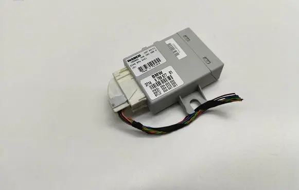BMW 5 F10 F11 Air suspension control unit module (rear) 6799677 37146799677 3714679967701