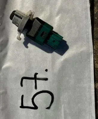 Hyundai Santa Fe Brake pedal sensor switch 93813G8100