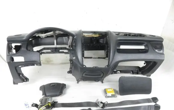 KIA Sportage Dashboard 511651900B 569001F200 511652200A