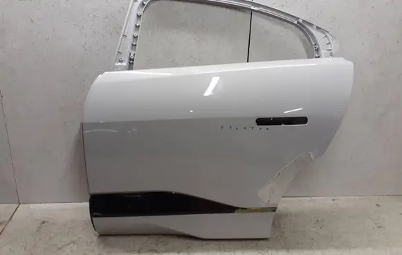 Jaguar I-Pace Rear door