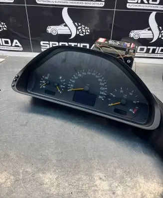 Mercedes-Benz E W210 Speedometer (instrument cluster) A2105405248