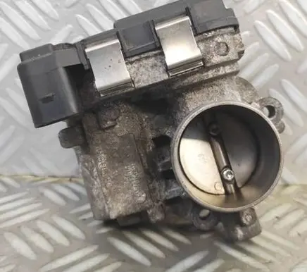 Volkswagen T-Cross Throttle body valve 04C133062C