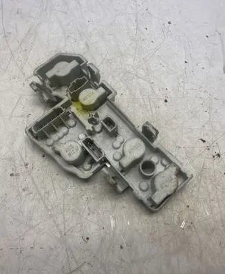 Volkswagen PASSAT B5.5 Tail light bulb cover holder 3B5945257B