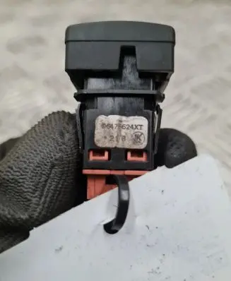 ESP (stability program) switch