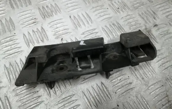 Peugeot 508 RXH Front bumper mounting bracket 9686570380 2007069