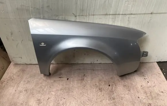 Audi A6 S6 C5 4B Fender