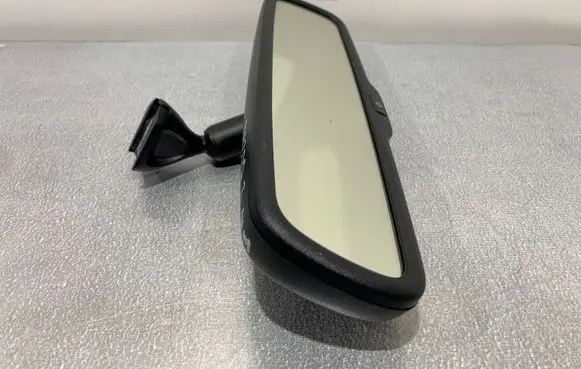 Mazda 3 II Rear view mirror (interior) E11026654 A048070