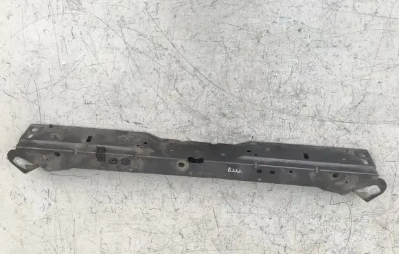 Opel Insignia A Top upper radiator support slam panel 13502340