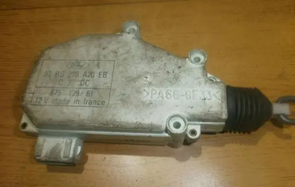 Ford Mondeo MK I Central locking motor 93bg220a20eb
