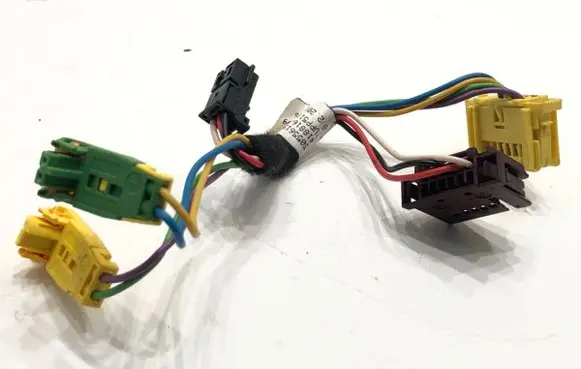 Mercedes-Benz GLK (X204) Airbag squib ring wiring 305561510AC