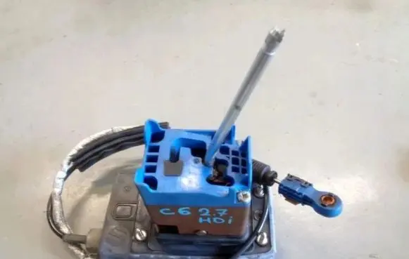 Citroen C6 Gear shifter/selector 