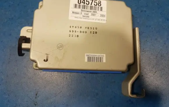 Nissan X-Trail T30 ABS control unit/module 47850-8H910