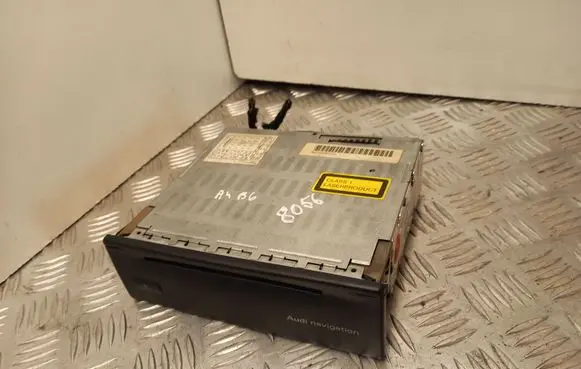 Navigation unit CD/DVD player