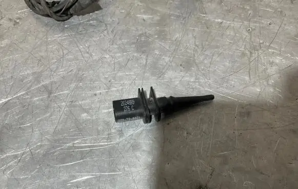 BMW 5 E60 E61 Outside/exterior temperature sensor 