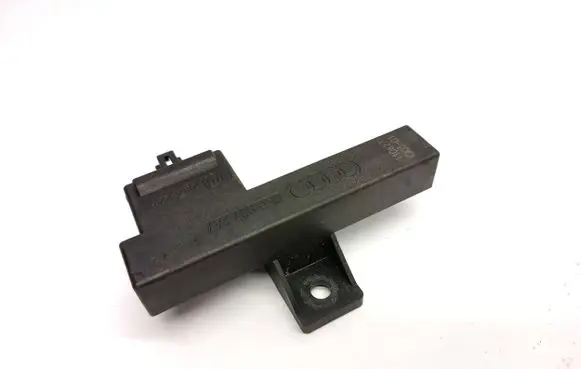 Audi A6 S6 C7 4G Keyless (KESSY) go control unit/module 8K0907247