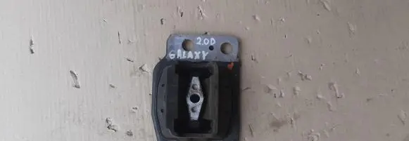 Ford Galaxy Gearbox mounting bracket 6G917M121AC