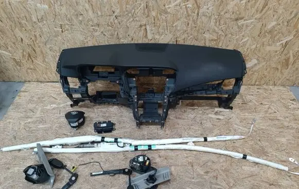 Opel Zafira C Airbag set with panel 
