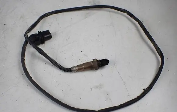 Audi A8 S8 D3 4E Lambda probe sensor 07L906262B