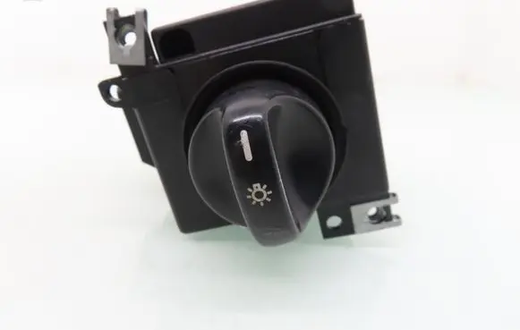 Mercedes-Benz A W168 Light switch 1685450104