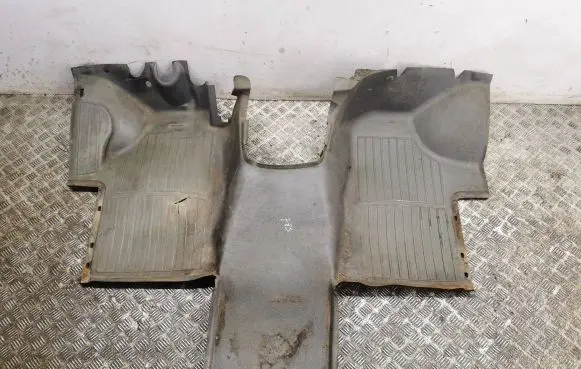 Mercedes-Benz Vito Viano W639 Front floor carpet liner 