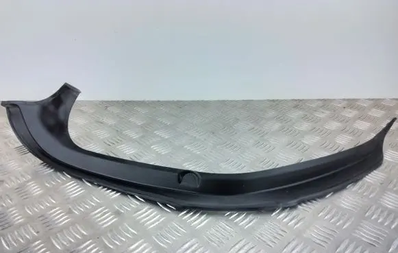 Mercedes-Benz C W205 Other trunk/boot trim element A2056900941