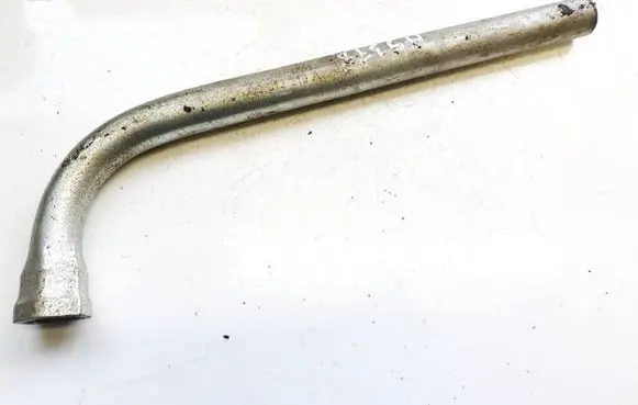 Volkswagen Polo Wheel nut wrench 4d0012219a