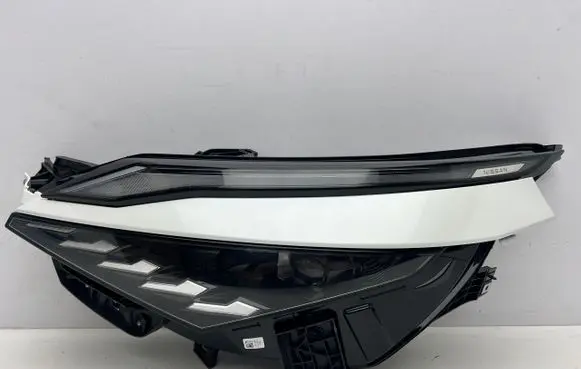Nissan Qashqai Headlight/headlamp 26060 HN20A