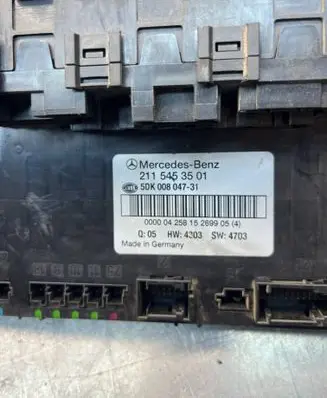 Mercedes-Benz E W211 Comfort/convenience module 2115453501