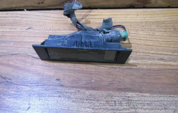 Alfa Romeo 156 Number plate light 46408006