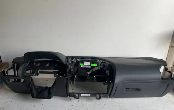 BMW 8 G14 Dashboard 