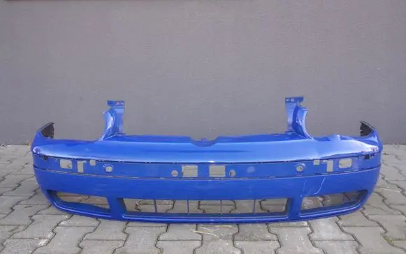 Volkswagen Golf IV Front bumper 1J0807217C
