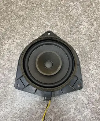 Toyota Avensis T220 Rear door speaker 8116002380 902275499626