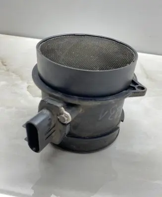 Cadillac SRX Mass air flow meter 15833713 5833713
