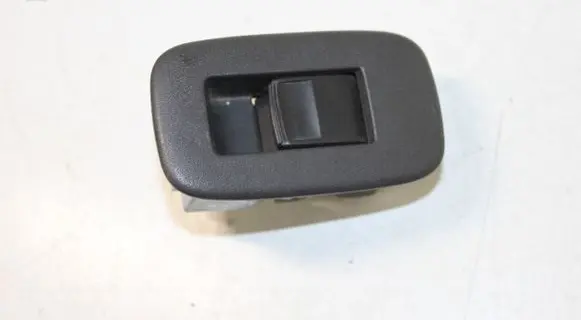 Toyota Auris 150 Electric window control switch