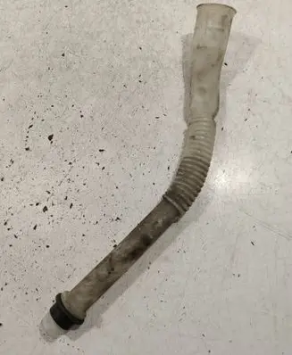 Citroen C5 Window washer liquid tank fill tube 9650759680