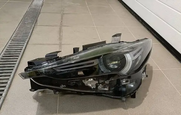 Mazda CX-5 Headlight/headlamp K12451040 K2442