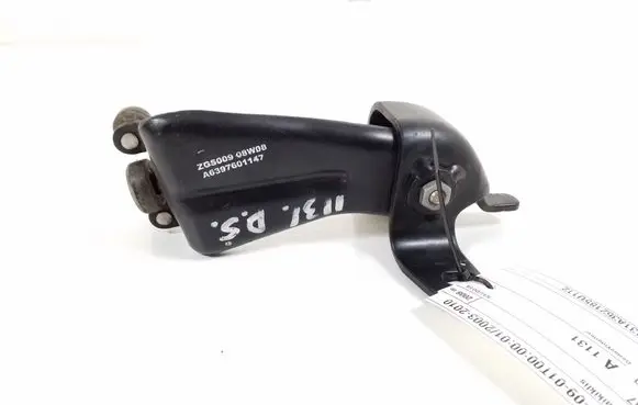 Mercedes-Benz Vito Viano W639 Sliding door middle roller runner A6397601147